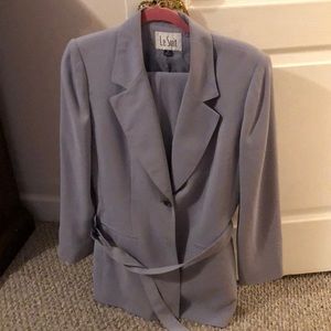 Jacket/Pant Suit